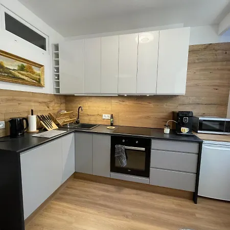 Appartement Przy Lazienkach Krolewskich Varsovie