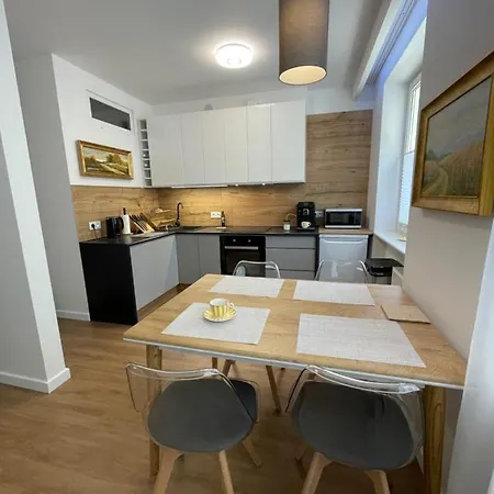 Przy Lazienkach Krolewskich Apartment Warsaw